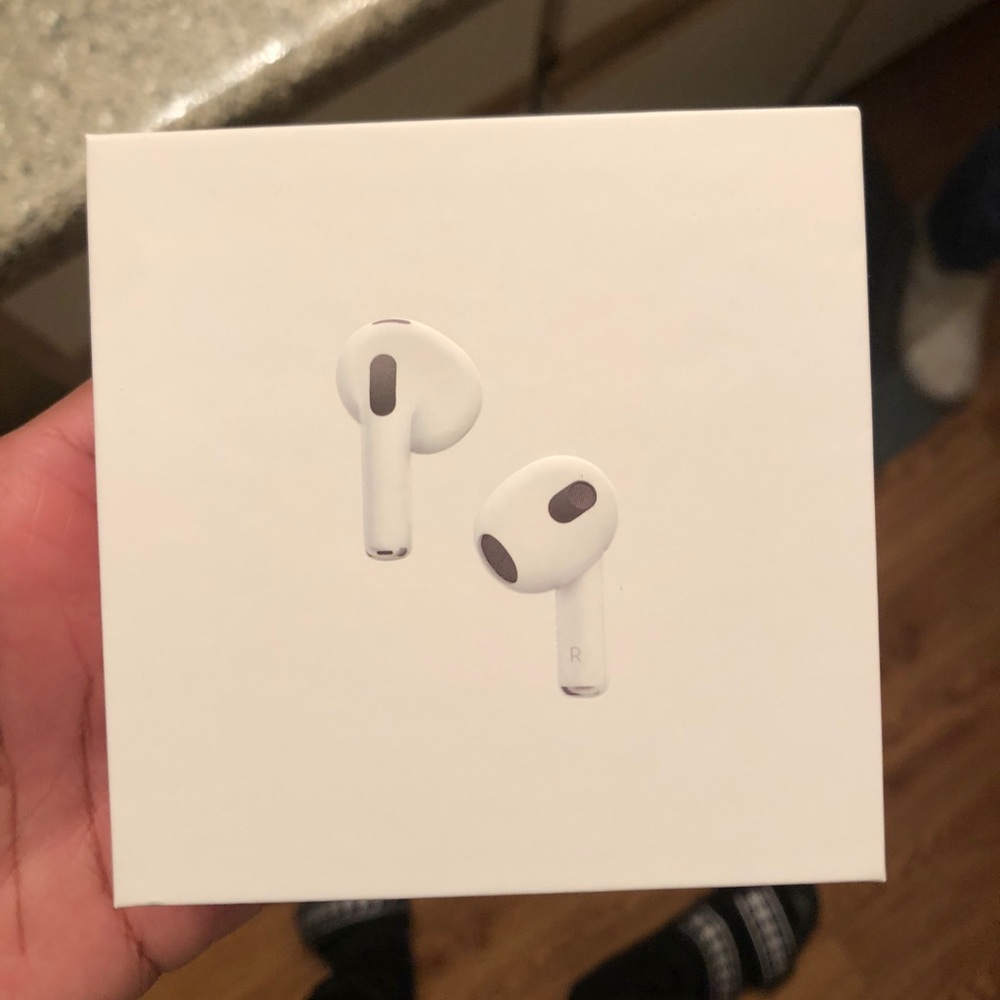 AirPods gen 3 brand new